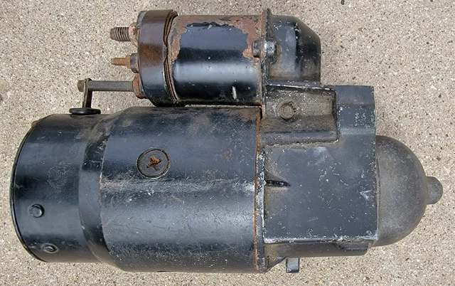 Delco Remy GM Starter Olds / Pontiac 1998591 7D152