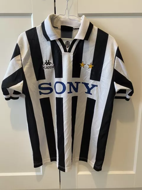 Juventus Vintage Retro Home 1995 1996 Shirt