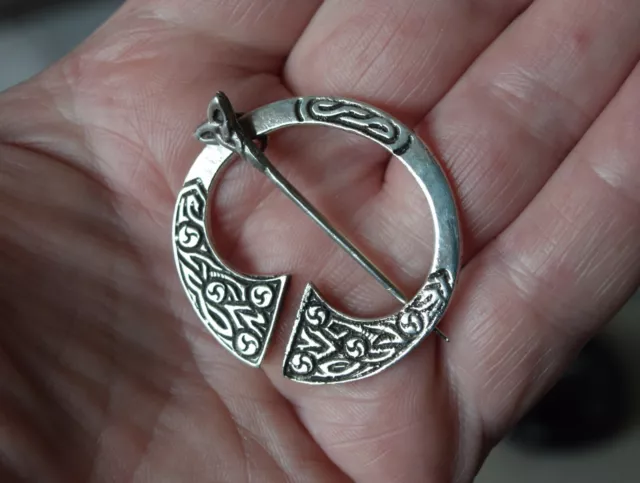 Vintage Sterling Silver Scottish Celtic Penannular Brooch by Cook, Holland & Co