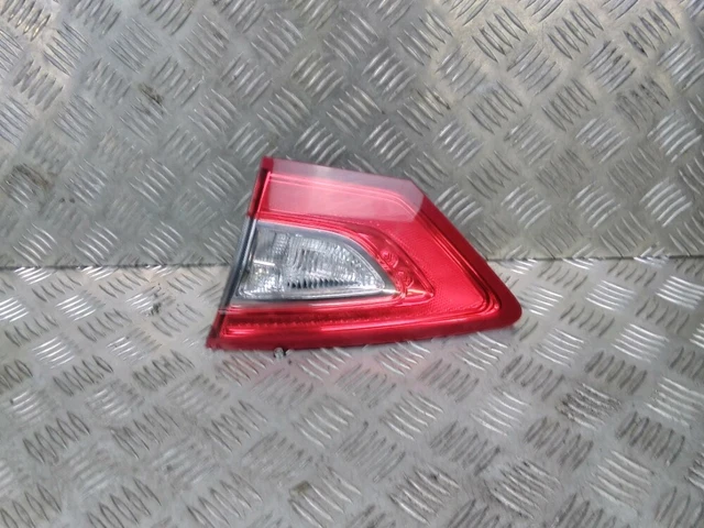 Feu Ar Int D Ford Mondeo 4 2345659  R:131210