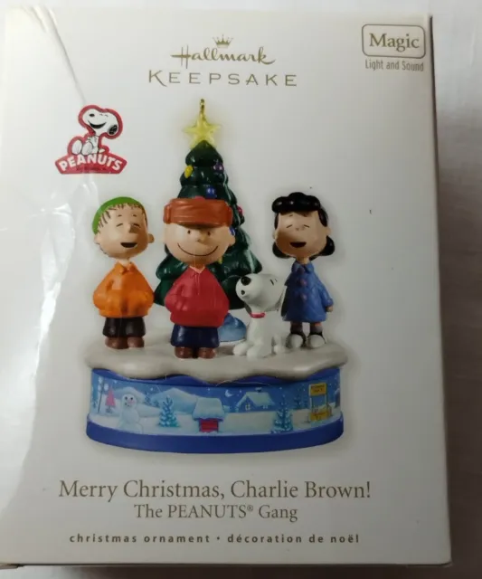 Hallmark 2010 Merry Christmas Charlie Brown Keepsake The Peanuts Gang Ornament