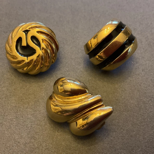 St. John Clip On Earring SINGLE ONLY ONE Gold Tone  Vintage Signed Three Pieces