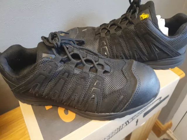 Site donard hotsell safety trainers