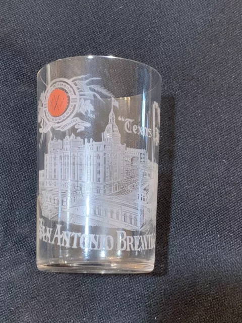 Texas Pride ￼ Pearl Brewery Factory Scene Etched Beer Glass ￼ San Antonio Texas