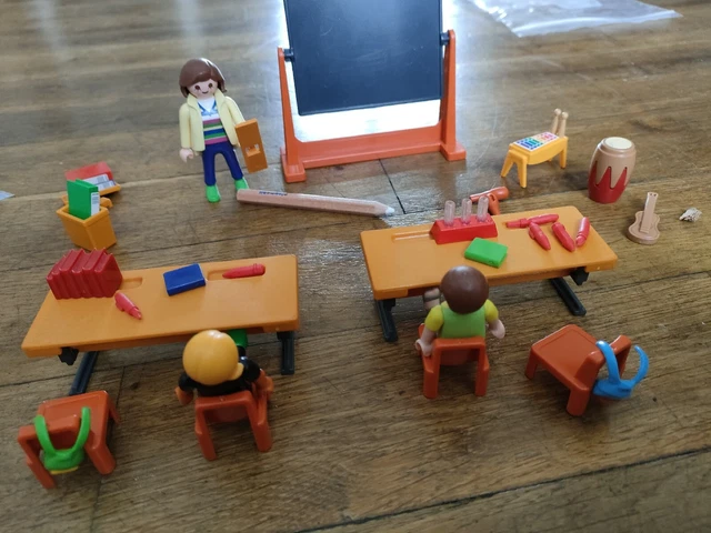playmobil salle de classe