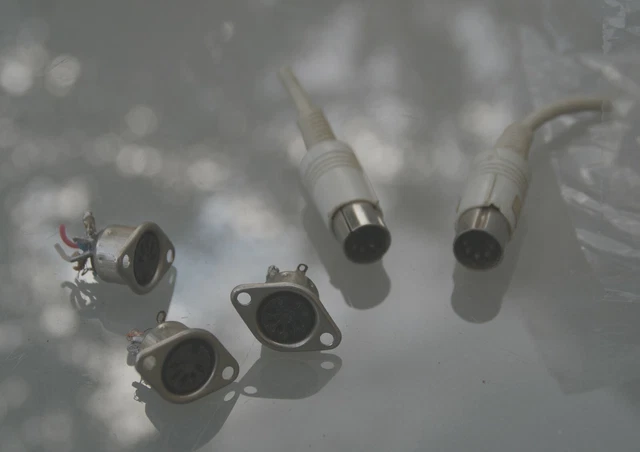 Lot De 11 Câbles Audio Patch Anciens FRB - Connecteurs Pour Table De Mixage Ou Instruments - Occasion Mais Fonctionnels