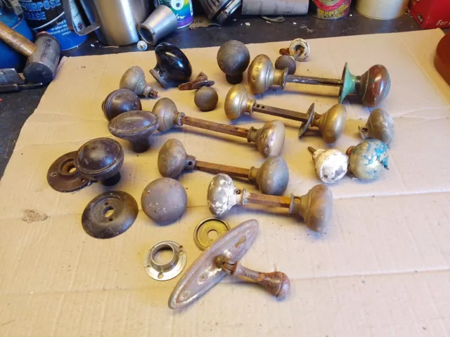 Job Lot Of Vintage Brass / Steel/Bakelite Door Knobs.reclaimed