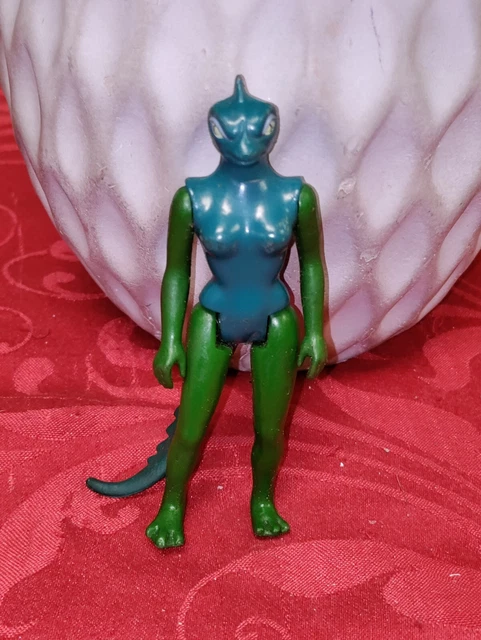 Flash Gordon Lizard Woman Vintage Loose 3.75" Action Figure Mattel 1979 Flash Gordon Lizard Woman Vintage Loose 3.75" Action Figure Mattel 1979