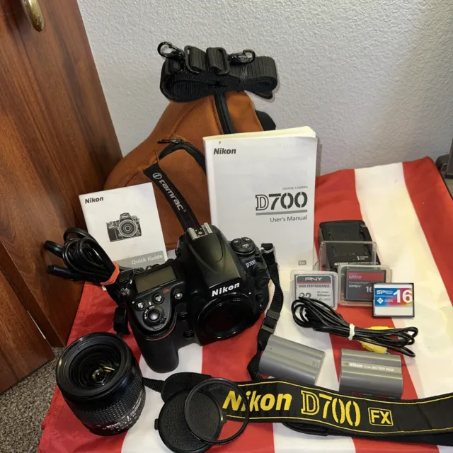 Nikon D700 12.1 MP Digital SLR With 28-80mm Lens And Extras. Near Mint, See Pics