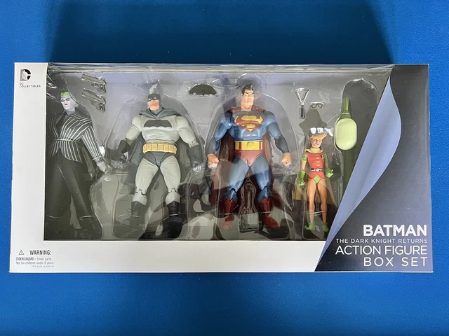 DC Collectibles Batman The Dark Knight Returns Action Figure Box Set