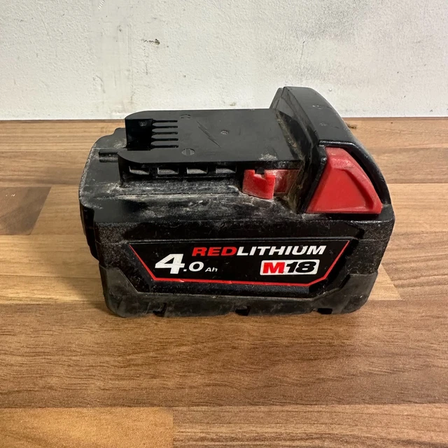 MILWAUKEE M18B4 BATTERY 18V 4 0Ah REDLITHIUM ION Li Ion Power Tool Pack milwaukee-m18b4-battery-18v-4-0ah-redlithium-ion-li-ion-power-tool-pack