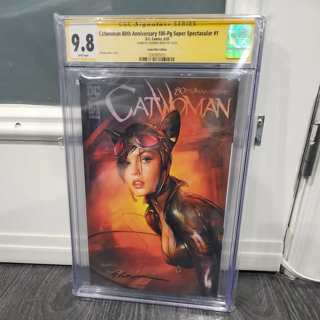 Catwoman 80th Anniversary Special 1 CGC SS 9.8 GOLD SIGNATURE BY Shannon Maer