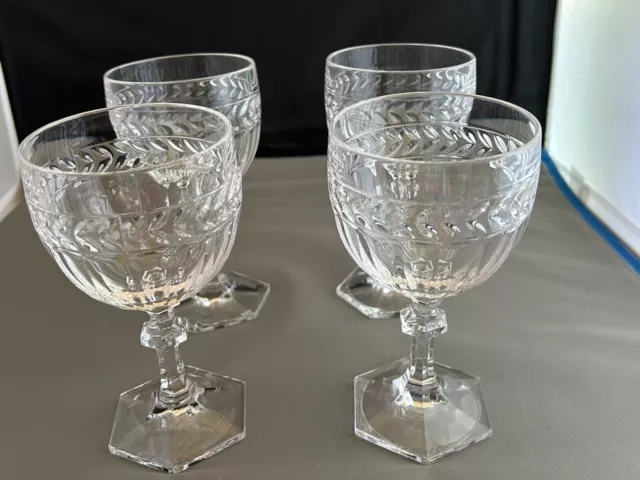 VILLEROY & BOCH Miss Desiree Crystal Wine Goblet Set of 4 - 5 ¾” Tall