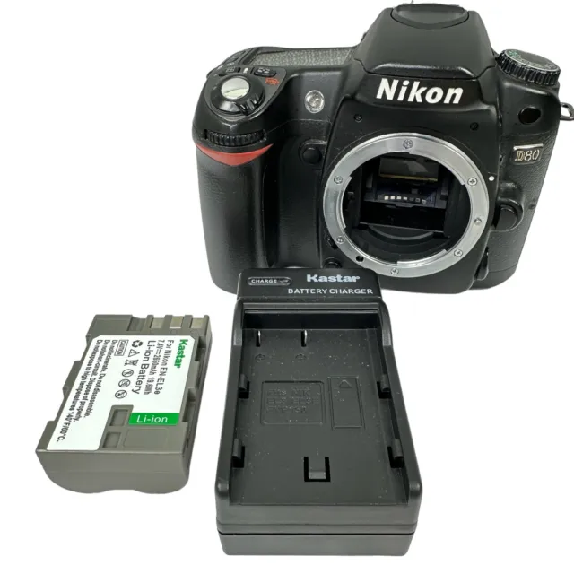 Nikon D80 Digital SLR 10.2MP Camera Body Only with Battery and Charger ERR CODE