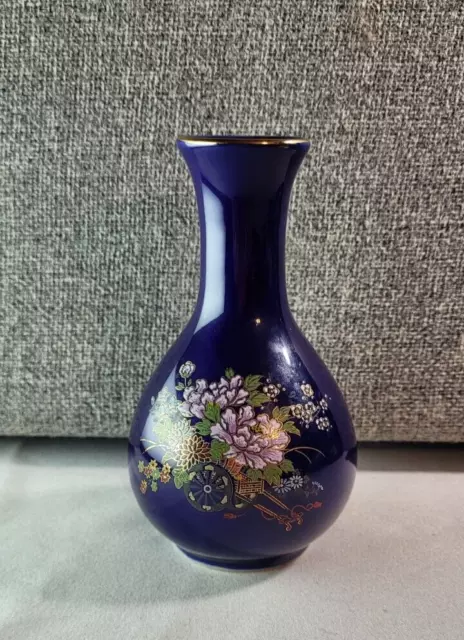 Vintage Japanese Kutani Mini Vase 5" Blue Rickshaw Flower Cart Gold Gilt Rim