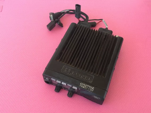 EF Johnson VM600 800MHz radio w/ Interface Cables DATA, POWER & NEG GROUND EF Johnson VM600 800MHz radio w/ Interface Cables DATA, POWER & NEG GROUND