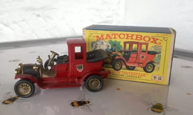 MATCHBOX MODELS OF YESTERYEAR Y11 '1912 PACKARD LANDAULET' RED.  Boxed