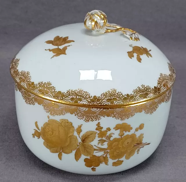 Meissen Hand Painted Gold Gilt Rose & Scrollwork Sugar Bowl Circa 1860-1924