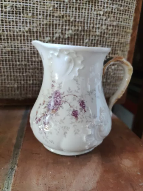 Ancien Pot A Lait   en  PORCELAINE De Limoges Par  W.GUERIN