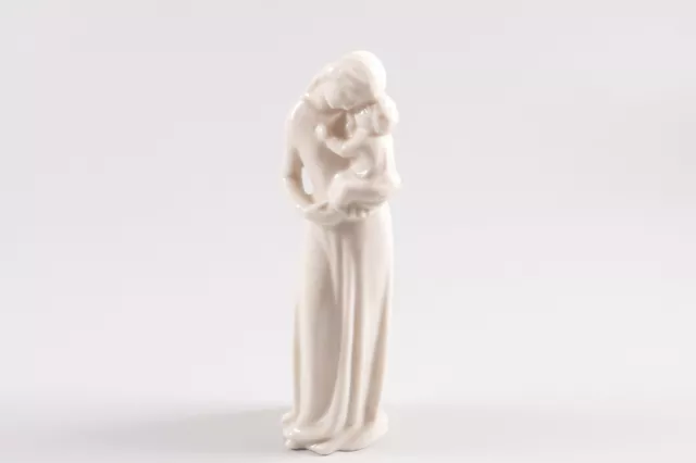 Passau Porzellanfigur Frau mit Kind Maria mit Kind Höhe 17,2cm