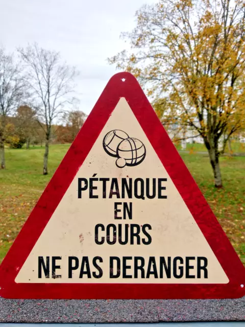Plaque metal  pétanque en cours ne pas deranger  30x34cm,neuve,idée cadeau.