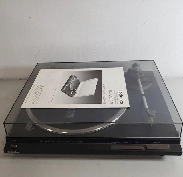 TECHNICS SLQD33 QUARTZ Direct Drive Auto Turntable Tested Working W