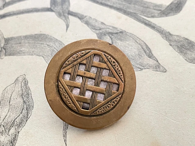 Bouton Ancien Art Nouveau – Nacre Et Métal, 31 Mm, Collection France