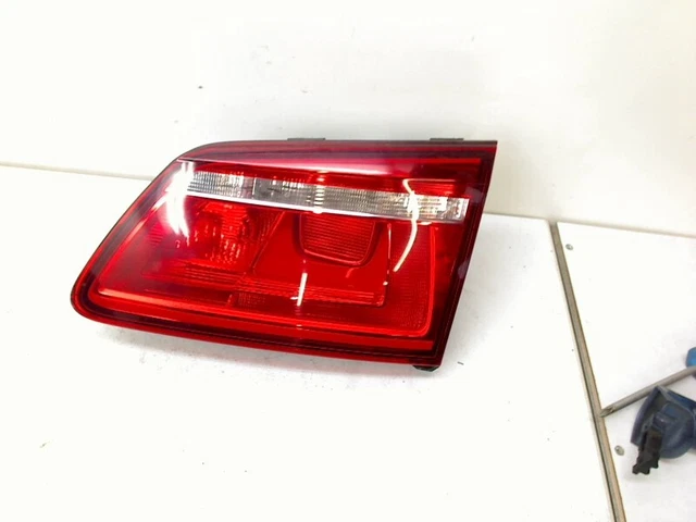 510945094F PANNEAU ARRIÈRE DROIT AVEC LAMPE Golf Sportsvan (AUVS) 2014