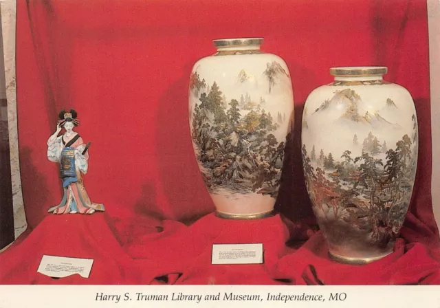 Vtg Postcard 6x4 Harry Truman Museum Satsuma Vase Japanese Doll M2