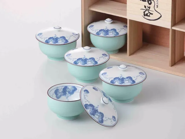 Arita-yaki Porcelain : Grape - 5 Yunomi tea cups & lids Set w Wooden Box Japan