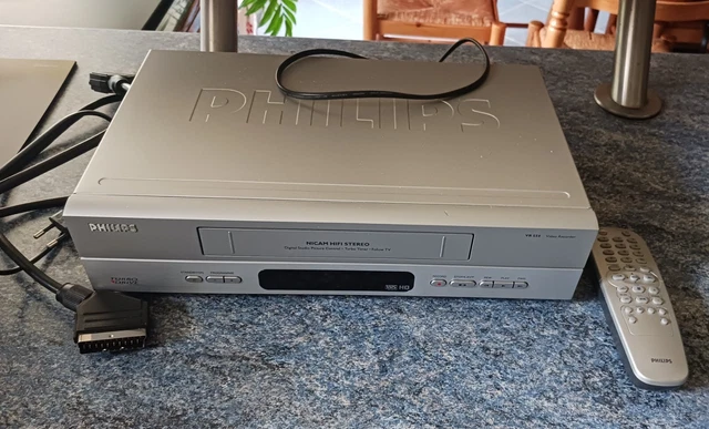 Magnétoscope Philips VR 420 / Cassette VHS K7 VCR / Pal Secam