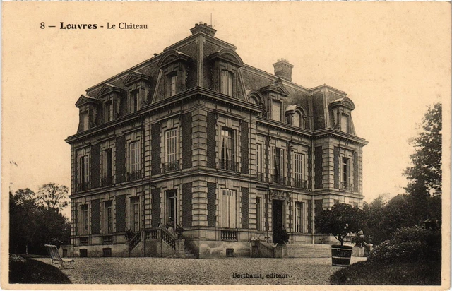 CPA Louvres Le Chateau (1317855)