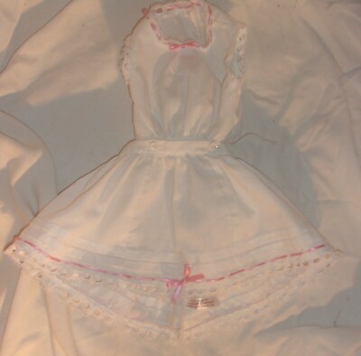 Vintage Pleasant Company White Doll Dress In Very Good Condition Tagged