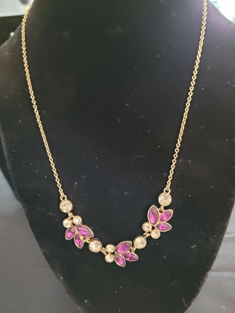 Necklace, Elegant Choker with purple leaf motif #20N21