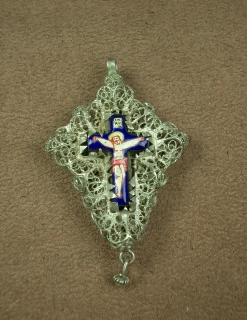 Pendentif en argent massif pépite | L'Atelier Dęsmöntãgnes De L'Ēst