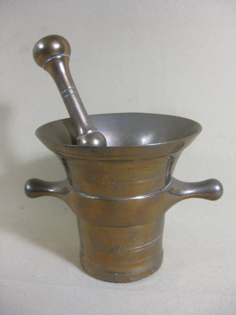 ANTIQUE 19th C BRONZE MORTAR WITH PESTLE
