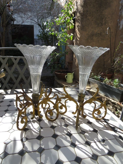 Magnifique Paire De Tulipiers Anciens En Verre Et Bronze - Rare