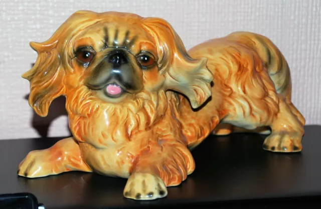 GOEBEL DOG PEKINGESE POTTERY FIGURE  LARGE GERMAN PLAYFUL POSE.VINTAGE woof woof