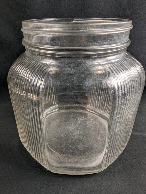 Large Vintage O-I Glass Jar Octagon Ribbed Owen-Illinois C1327