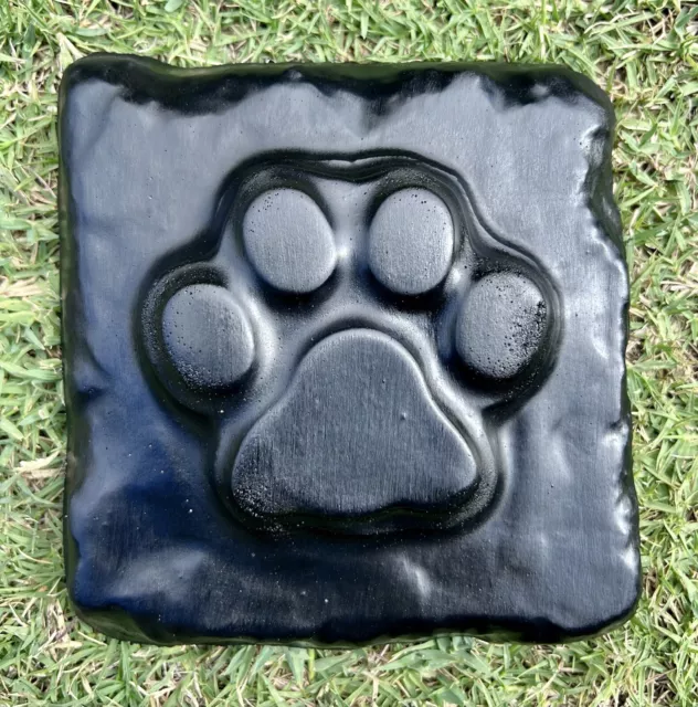 Concrete Paw Print Dog Cat Wall Hanging Garden Patio Pot Pet Memorial Plaque