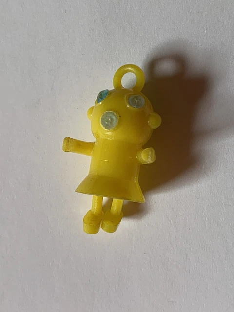 Vintage Robot Spaceman Alien Atomic Cracker Jack Prize Charm Vending Machine Vintage Robot Spaceman Alien Atomic Cracker Jack Prize Charm Vending Machine