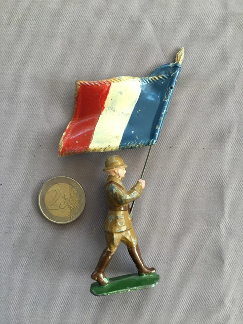 Soldat De Plomb Collection CBG Mignot – Porte-drapeau Bataillon De L'Oratoire (59290)