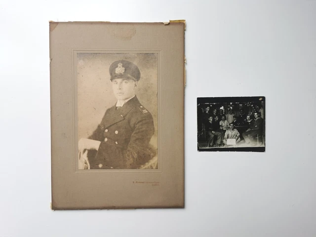 1.WK Kaiserliche Marine - Offizier und Mannschaft, Foto Portrait Emden WW1