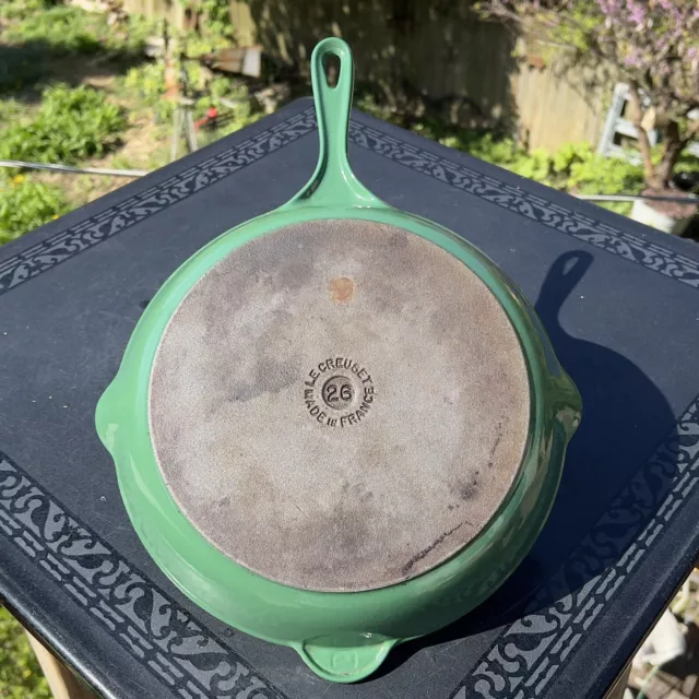 Seasoned Le Creuset No. 26 Green Enamel Cast Iron Frying Pan Ridged Skillet