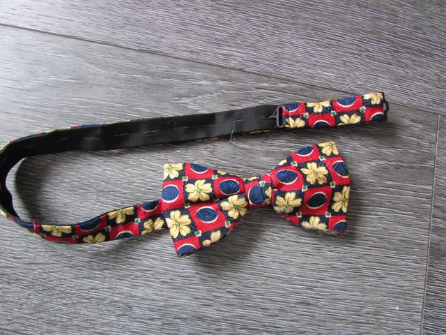 Noeud Papillon CLJ Charles Le Jeune Noir à Motifs Fleurs - 11.5x6cm Microfibre - NEUF Avec étiquette