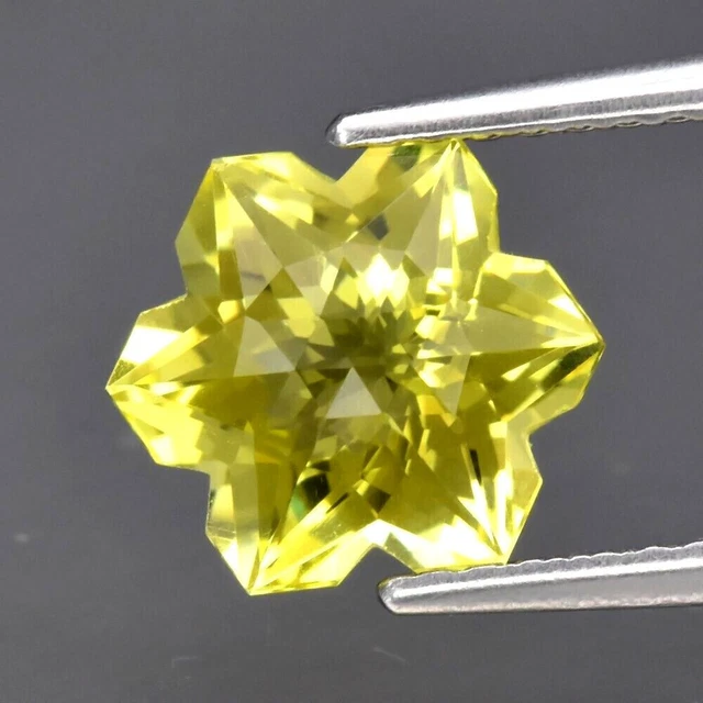 ★★  TOP TOP TOP ★ QUARTZ JAUNE DU BRESIL FLEUR : 1,69 CARAT ★★ p277.146T