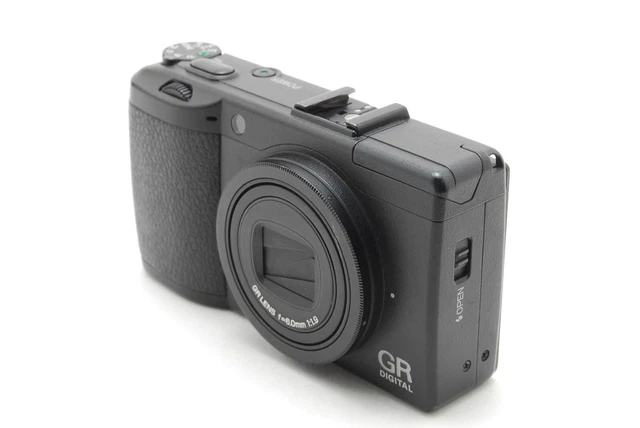 "Near MINT-" Ricoh GR Digital III 10.0 MP Compact Digital Camera From Japan 5