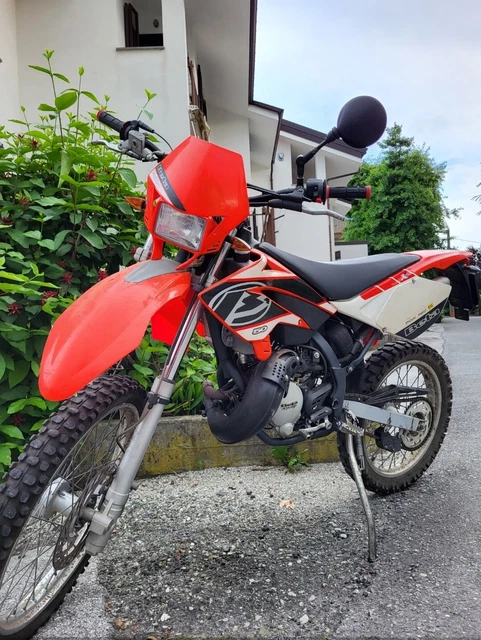 Beta Rr 50Cc Enduro Beta Rr 50Cc Enduro