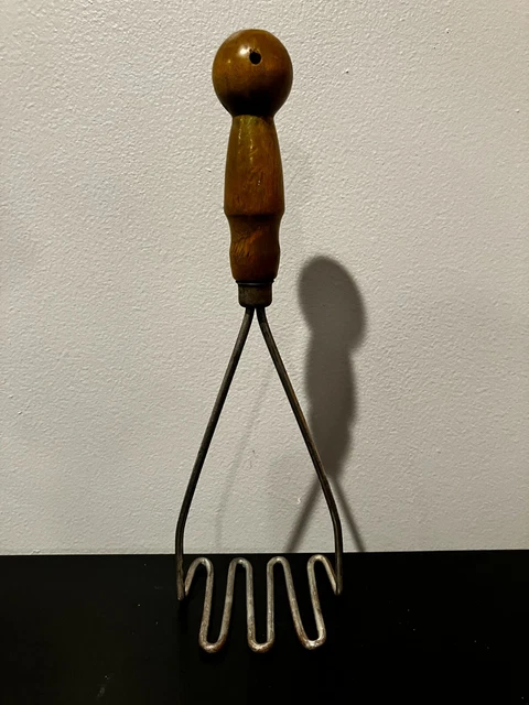 Unique Antique Farmhouse Utensil Potato Masher Wood Ball Top Handle - B3