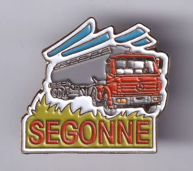 Rare Pins Pin's .. Camion Truck Wagen Mercedes Benz Citerne Segonne France ~Fm